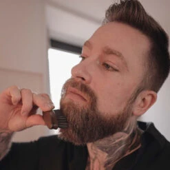 Bartpflege Set -Herren Mode Waesche Bartbuerste3 compressed 3201f013 f892 4198 b0dc 13c8865006ce